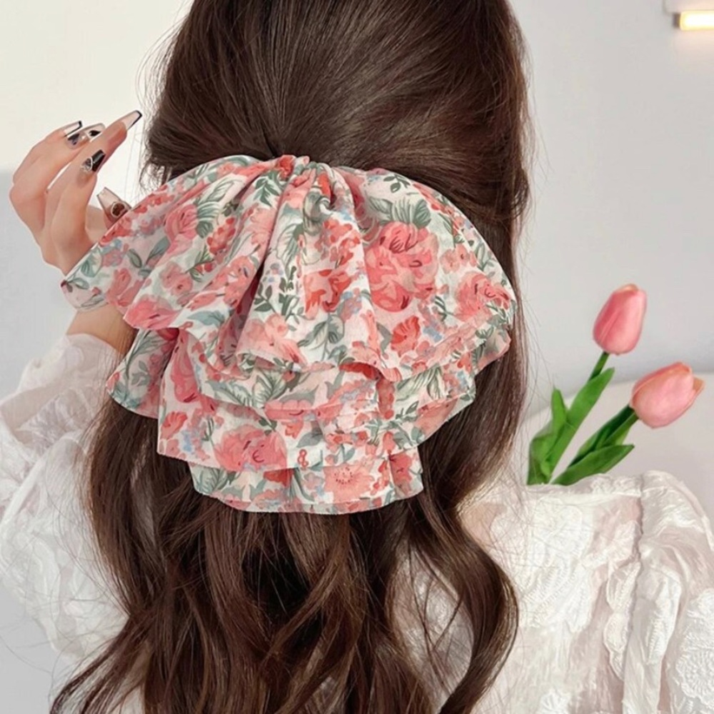 Chic Pink Floral-Patterned Scrunchie Hair Accessory